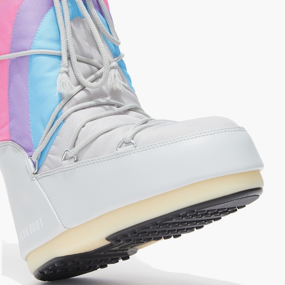 NEW Moon Boot icon rainbow waterproof boots - Picture 3 of 4